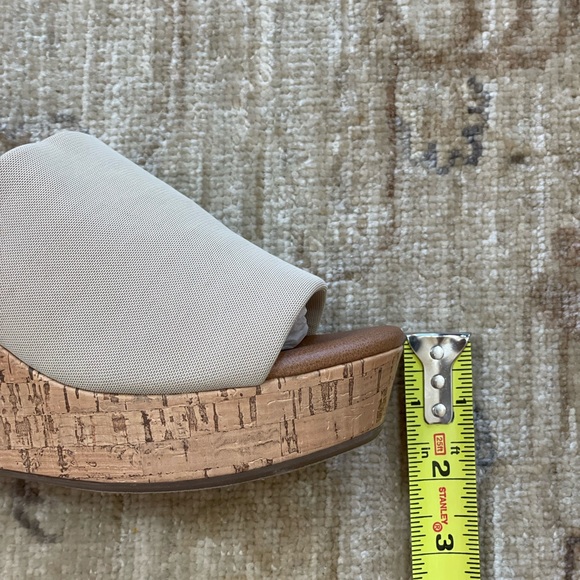 NWOB - Sonoma Lifestyle Cork Platform Slide Wedges in Beige, Size 6. - Picture 13 of 15